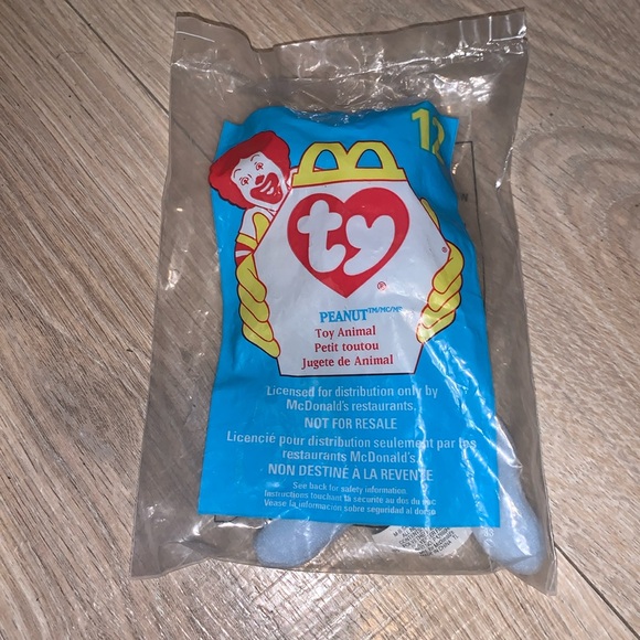In package TY Beanie McDonalds 1998 Peanut the Elephant Teenie Plush - Picture 3 of 3